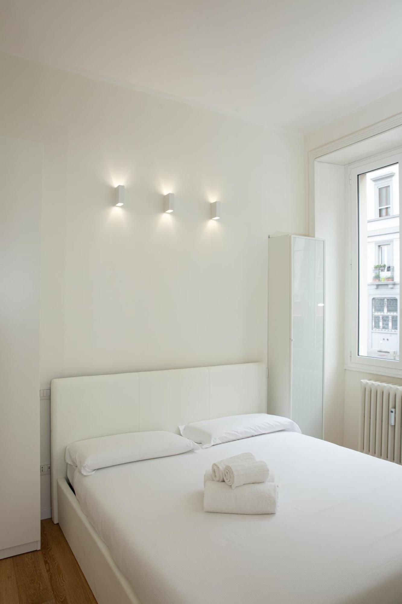 Klimt Central Station - Two Room Apartment Mailand Exterior foto