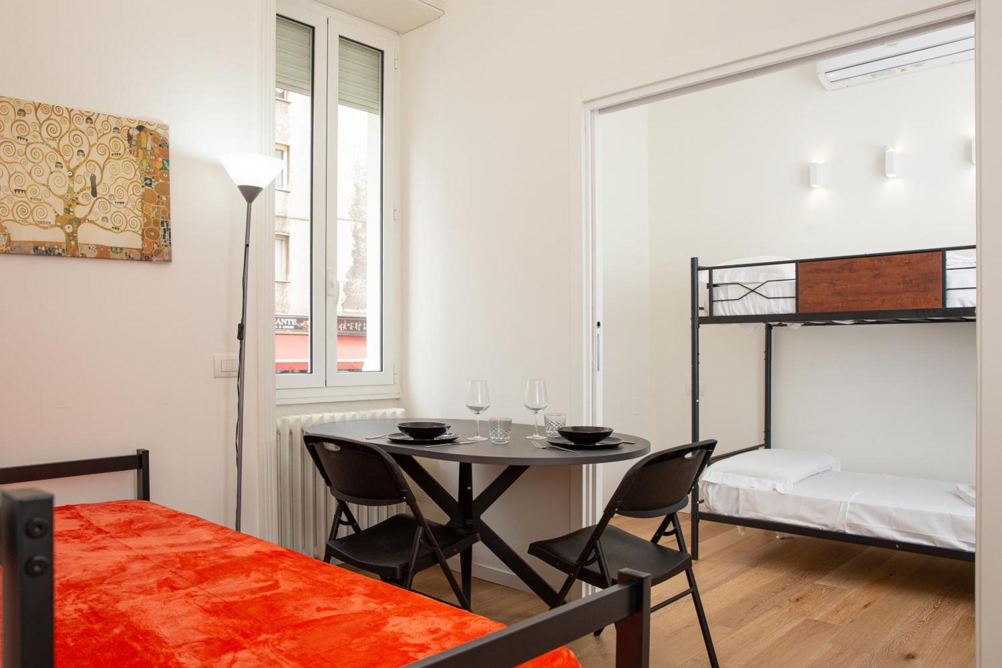 Klimt Central Station - Two Room Apartment Mailand Exterior foto